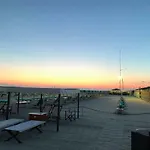 Allende In Dei Marmi Holiday home *