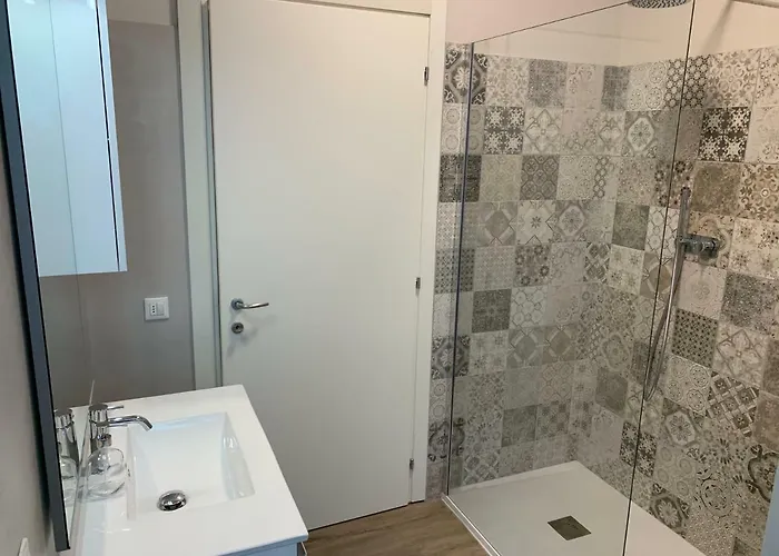 Allende In Dei Marmi 马尔米堡