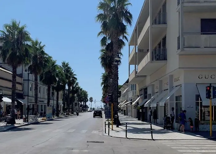 Allende In Dei Marmi * Forte dei Marmi