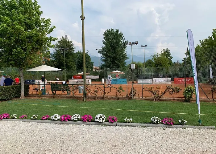 Allende In Dei Marmi * 马尔米堡